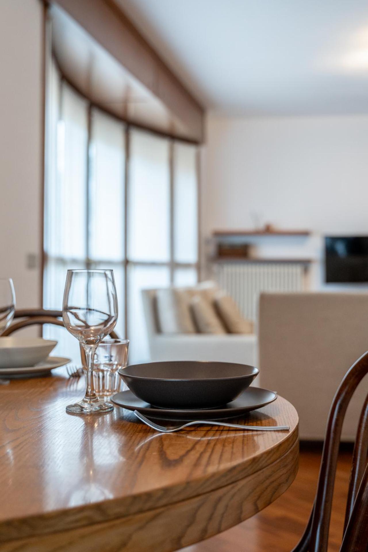 Spacious Bright Apartment Near City Center And Como Lake With Air Conditioning Lecco Dış mekan fotoğraf