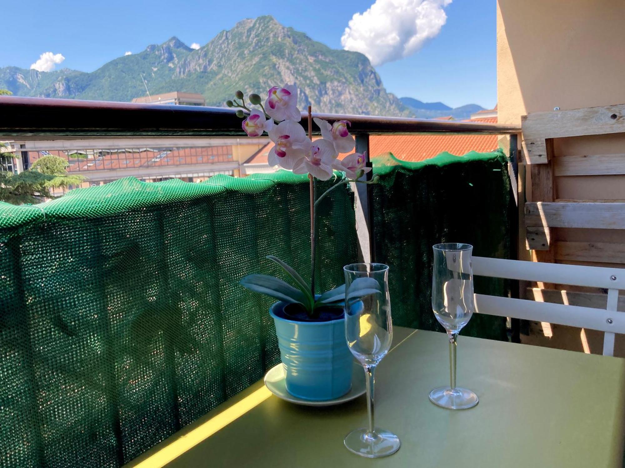 Spacious Bright Apartment Near City Center And Como Lake With Air Conditioning Lecco Dış mekan fotoğraf